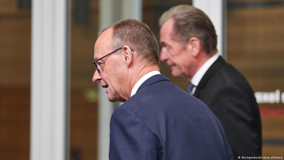 Скандал в Берлине: канцлер Мерц под давлением из-за АдГ?