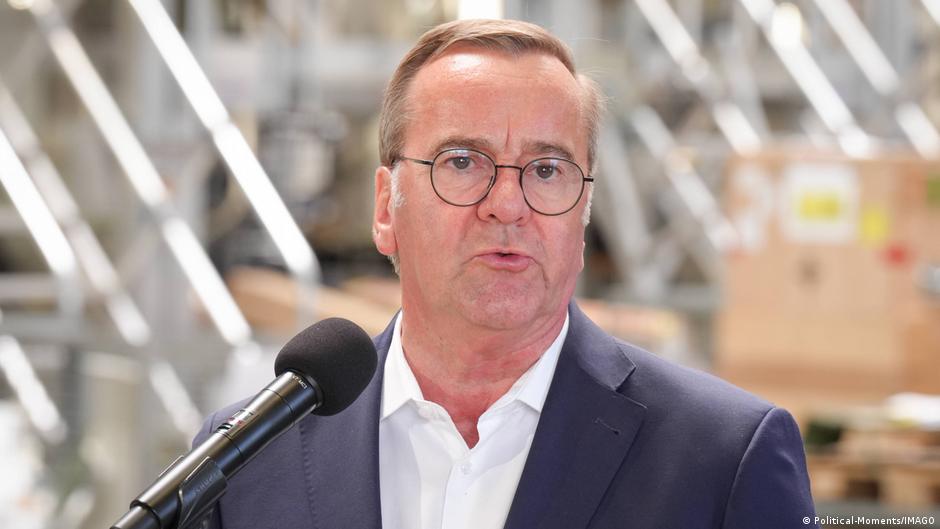 Germany news: Politicians call for ban on radical AfD state branches