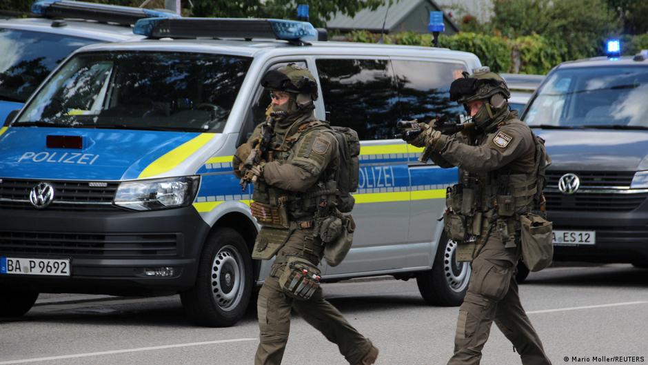 В Германии задержали немца и двух сирийцев в связи с подозрением в подготовке теракта