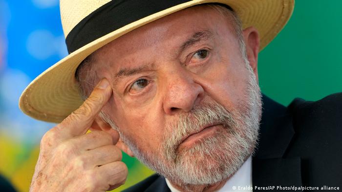 MP e TCU pedem suspensão do reajuste do Bolsa Família anunciado por Lula