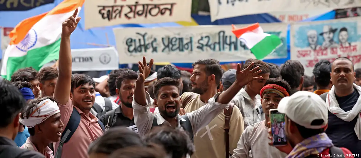 India: CJP-Government to return to talks as protests grow