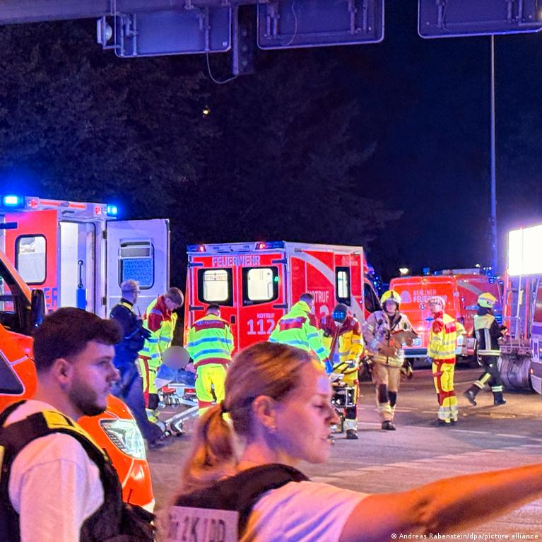 Germany launches manhunt after Berlin Pride van ramming