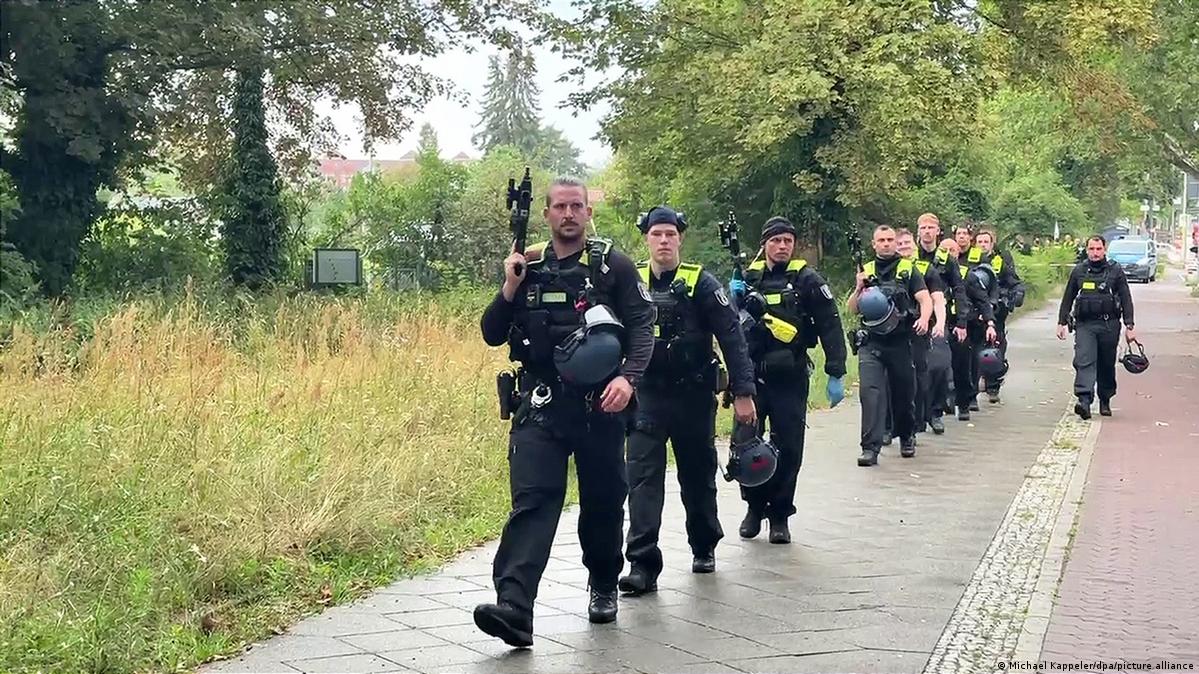 Berlin Pride attack prompts calls for clampdown on extremism; politicians demand strict penalties and intelligence reform