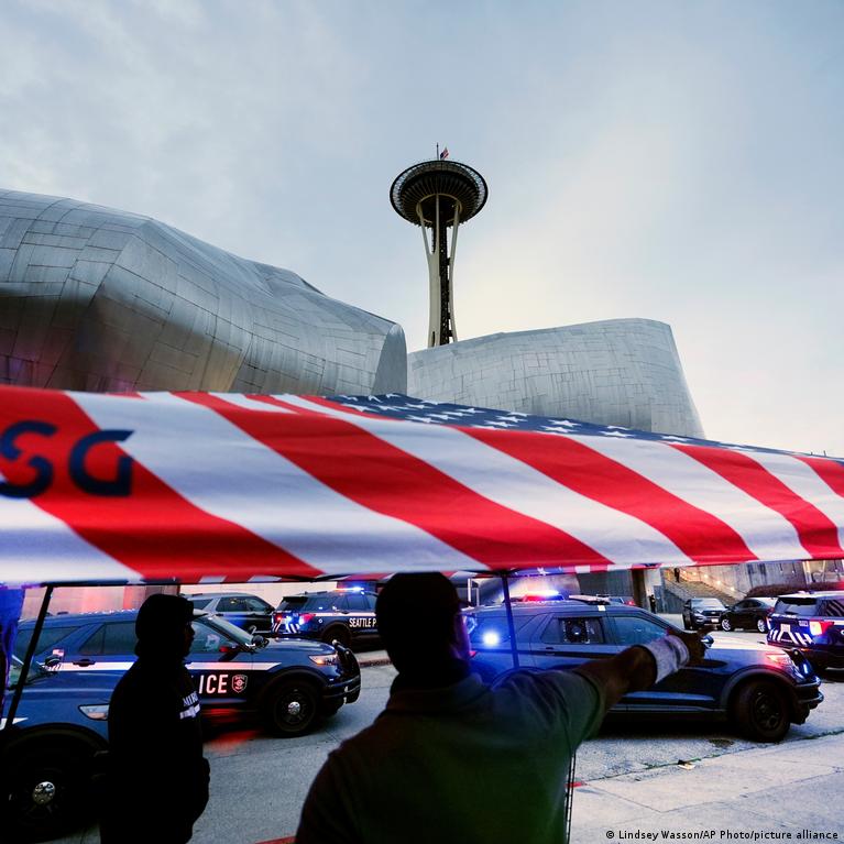 US: At least 3 killed in shooting in Seattle