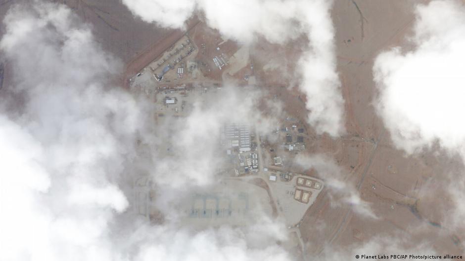 Irán ataca bases EEUU en Jordania en represalia al bombardeo