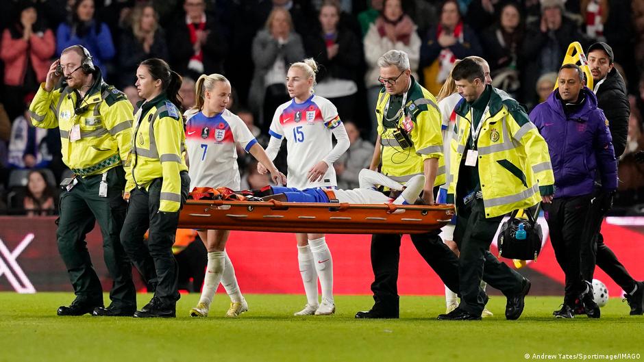 Frauenfußball: Das Problem hinter den Kreuzbandrissen