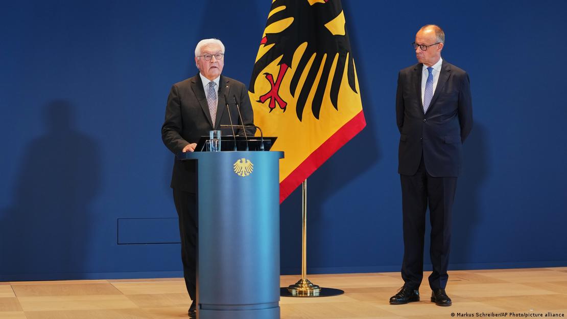 Германија, Берлин 2026 | Реконструкција на кабинетот | Штајнмаер и Мерц при назначувањето на министрите