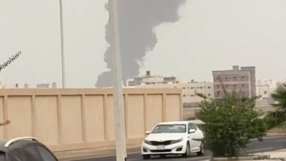 Plume of smoke rises after Yemen's Iran-aligned Houthis carried out operations targeting Saudi Aramco facilities in Jizan, July 2026 Plume of smoke rises after Yemen's Iran-aligned Houthis carried out operations targeting Saudi Aramco facilities in Jizan, July 2026