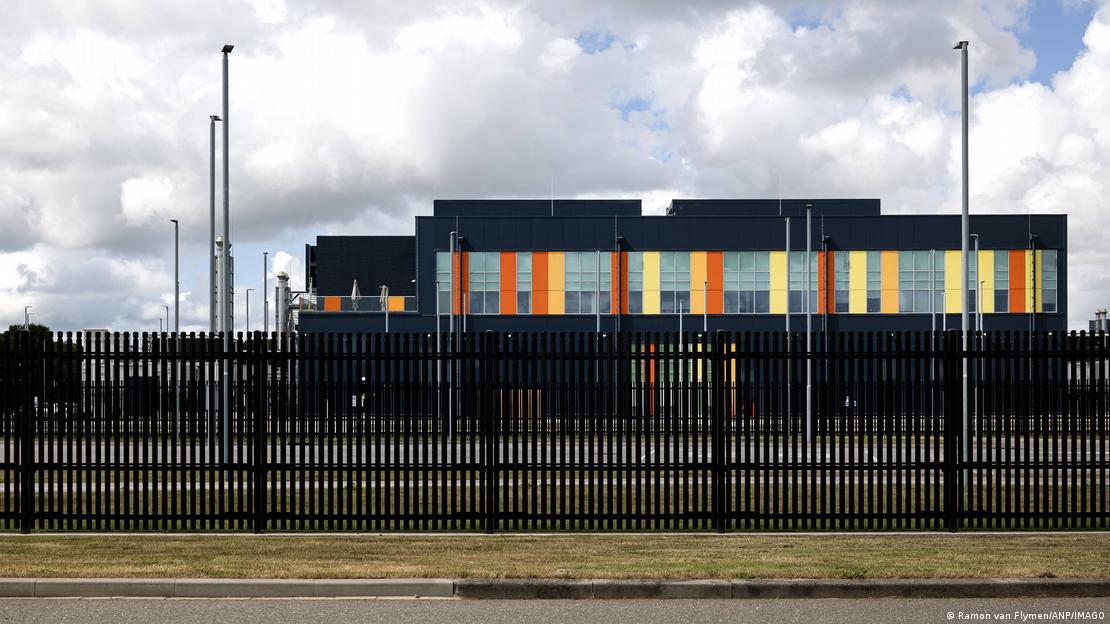Centro de datos de Microsoft en el norte de Países Bajos. Centro de datos de Microsoft en el norte de Países Bajos.