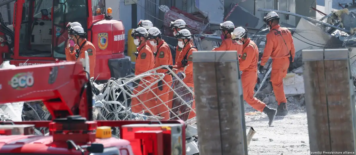 Japan: Death toll rises to 35 after deadly earthquake