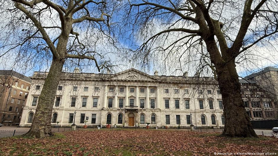 UK court allows plans for Chinese 'super' embassy to advance
