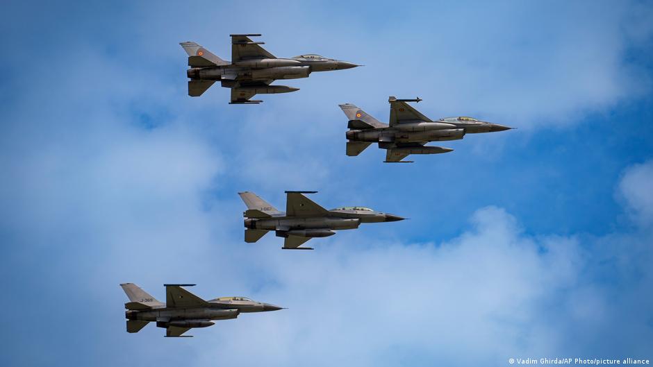 Einordnung: Rumänischer Kampfjet zerstört Sprengstoff-Drohne
