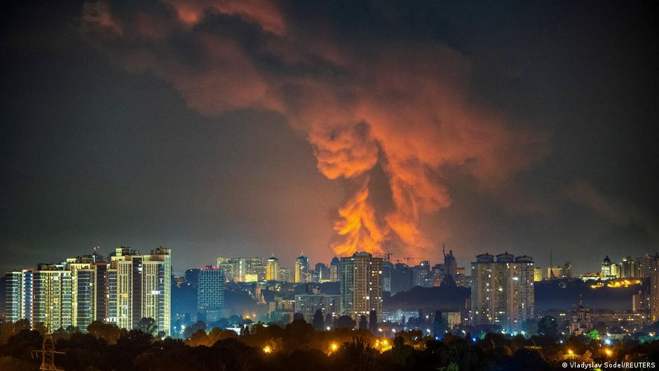 Ukraine: Russian strikes on Kyiv, surrounding region kill at least 14