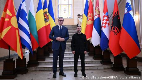 Selenskyj und Vucic gemeinsam auf politischem Minenfeld