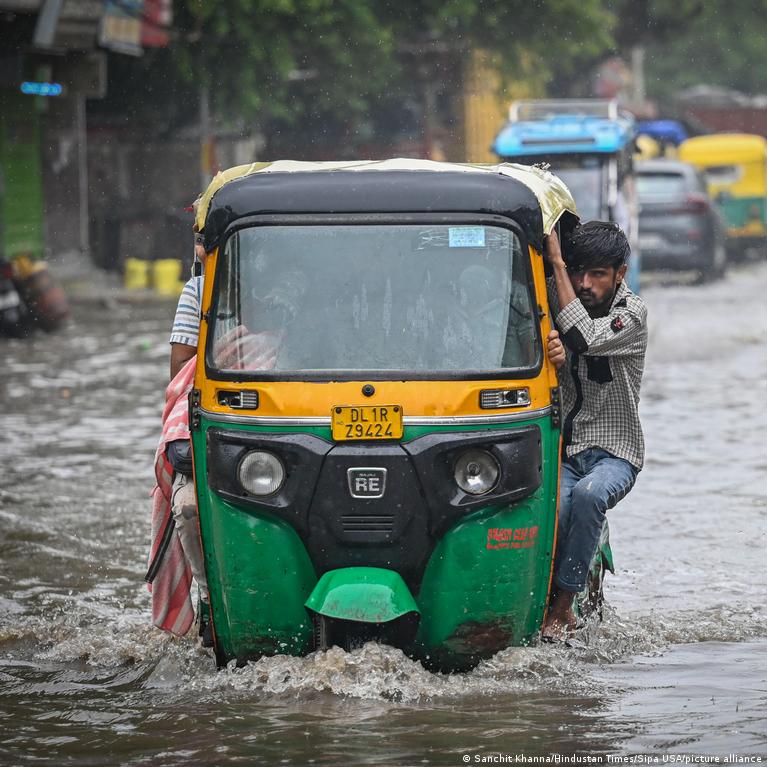 India's monsoon flooding kills more than 100 as scientists point to shifting rainfall patterns