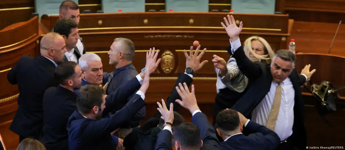Kosovo PM Kurti egged in parliament amid political crisis