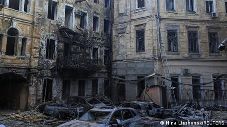 Zerstörte Wohngebäude nach russischem Angriff auf Odessa