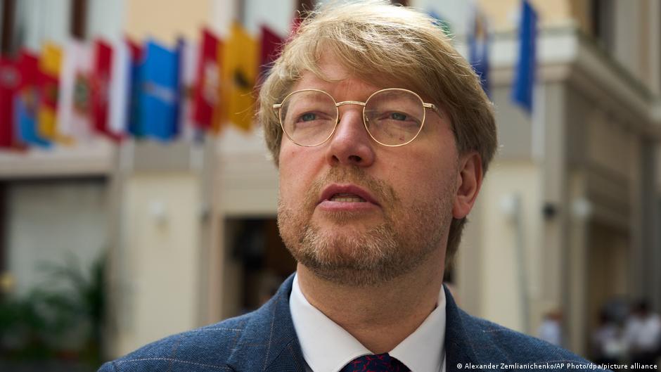 ЦИК России убрал "Яблоко" из бюллетеня на выборах в Госдуму