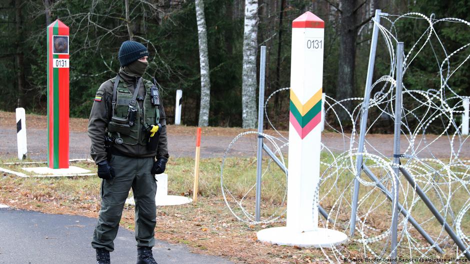 В Литве выроют рвы вдоль границ с Россией и Беларусью