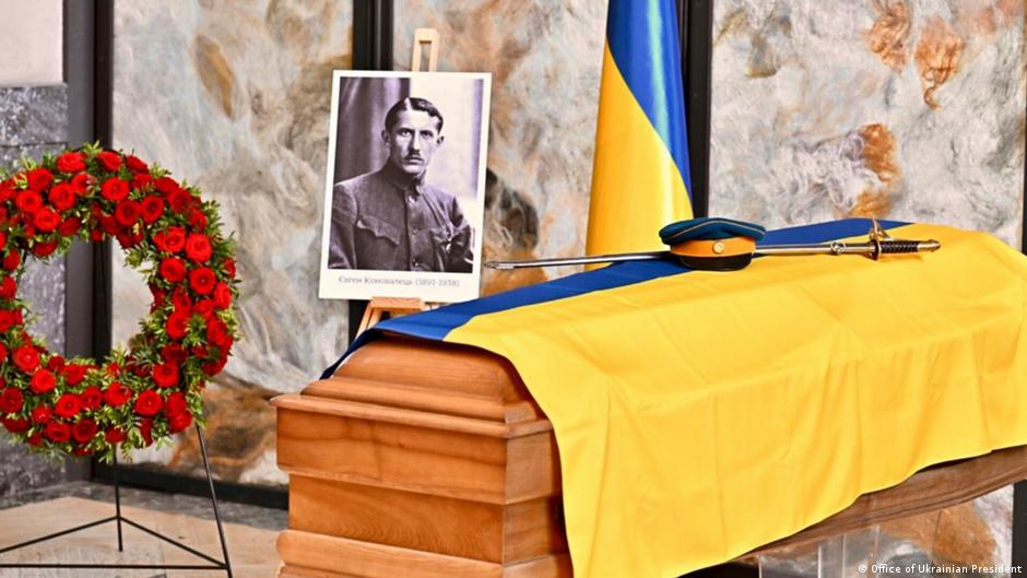 Прах лідера ОУН Євгена Коновальця перепоховають в Україні