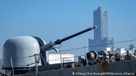 Taiwan: Regierung plant Rekordausgaben für Verteidigung