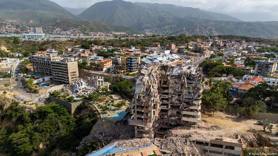 Catia La Mar, Venezuela, 2026: imagen aérea de la destrucción tras el terremoto del 24 de junio.