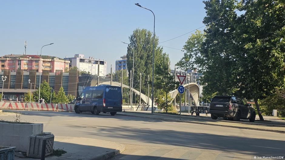 Admirali Wikoff  KFOR i nuk ka mandat për të përcaktuar nëse ura mbi Ibër hapet