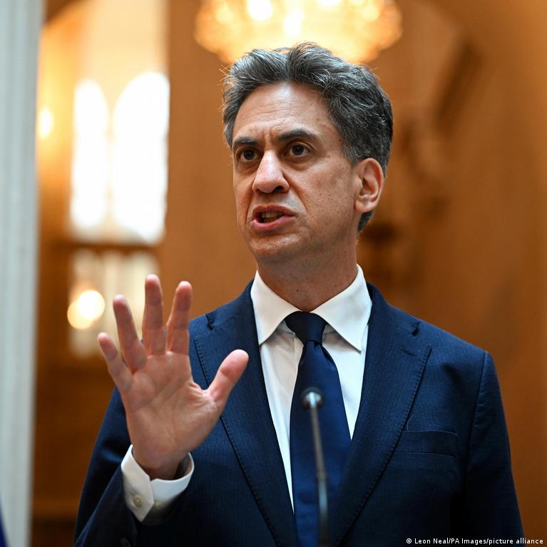 UK Government Announces New Trade Restrictions on West Bank Settlements