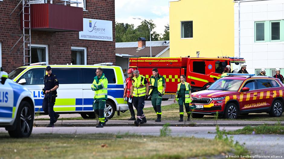 В Швеции совершено нападение на школу: два подростка получили тяжелые ранения