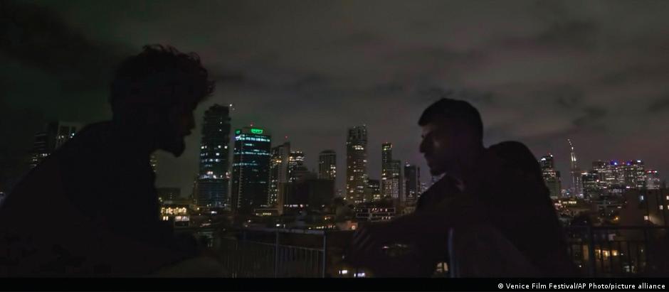 Cena do documentário "Naza", em exibição nos cinemas do Brasil 