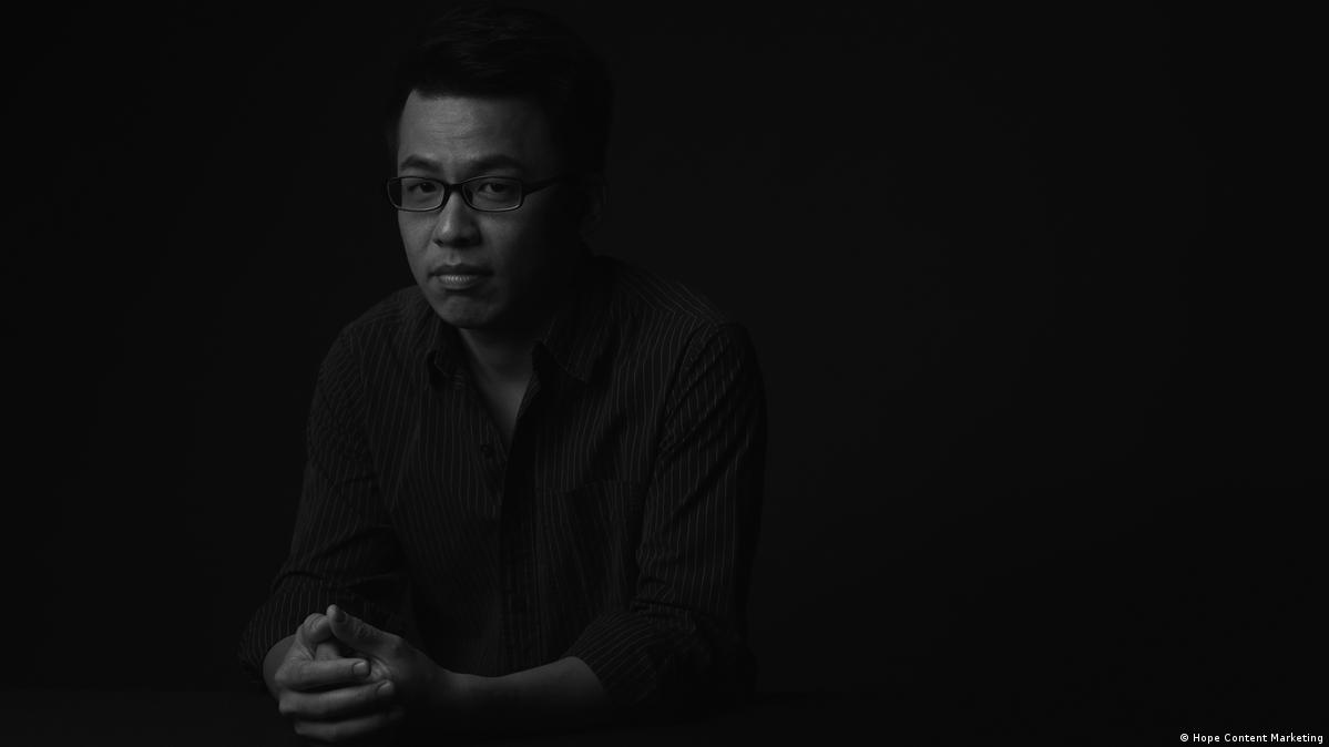 导演李家骅从拍摄死刑犯儿子到死刑犯爸爸，从制度谈到“人”，想让观众知道死刑犯身边有很多无辜的人被影响。