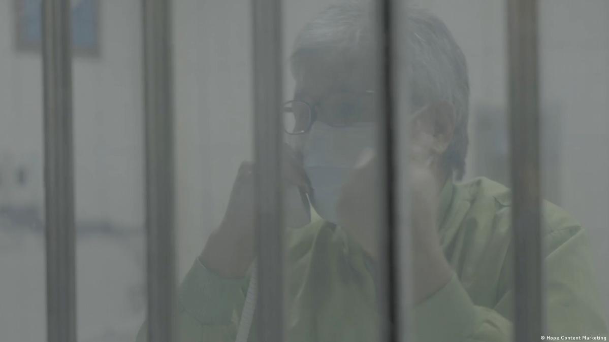郑武松曾写信给法务部要求尽速枪决以求解脱，近年则提出再审及声请释宪，不过都遭到最高法院与宪法法庭驳回。