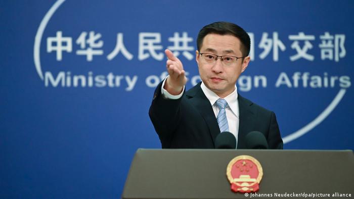 Porta-voz do Ministério das Relações Exteriores chinês, Lin Jian, afirmou que cooperação chinesa com o Irã "não deve sofrer interferência nem ser prejudicada"