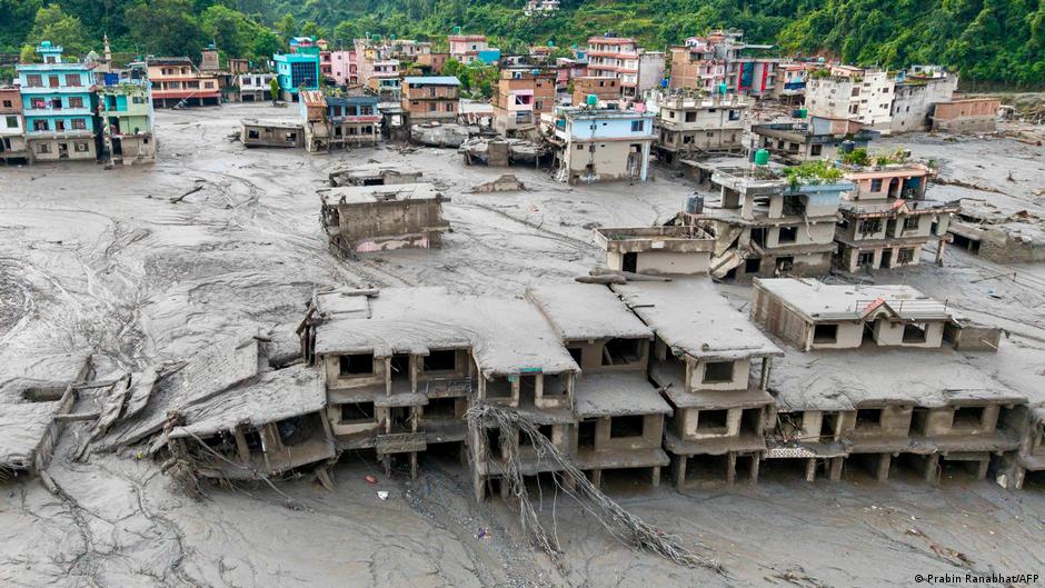 Tödliche Schlammlawine in Nepal - internationale Hilfe kommt