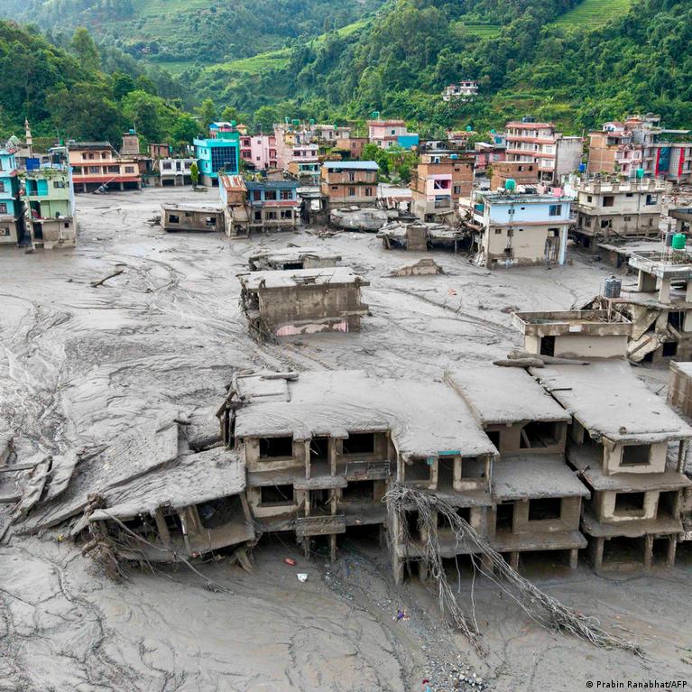 नेपाल को अब झील से नया खतरा