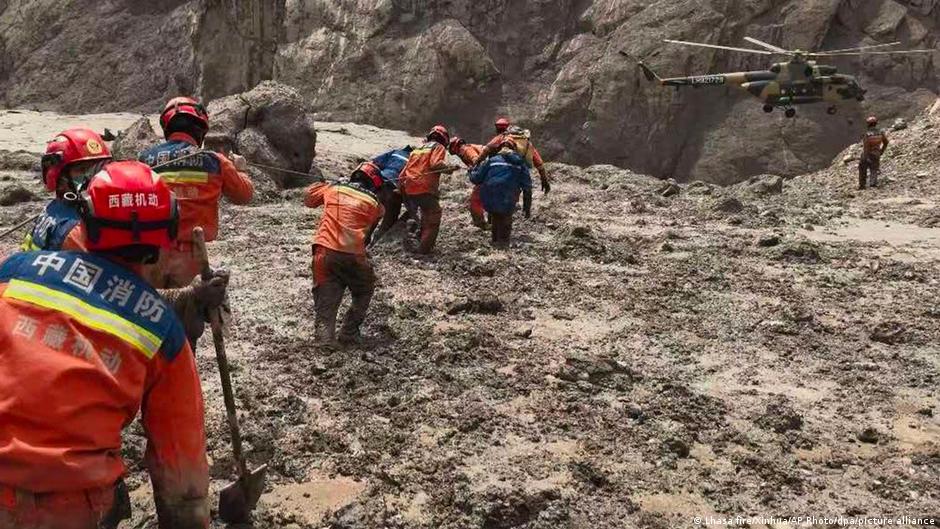 Nəpal yeni sel xəbərdarlığı yayıb, 3,000 hələ də itkin