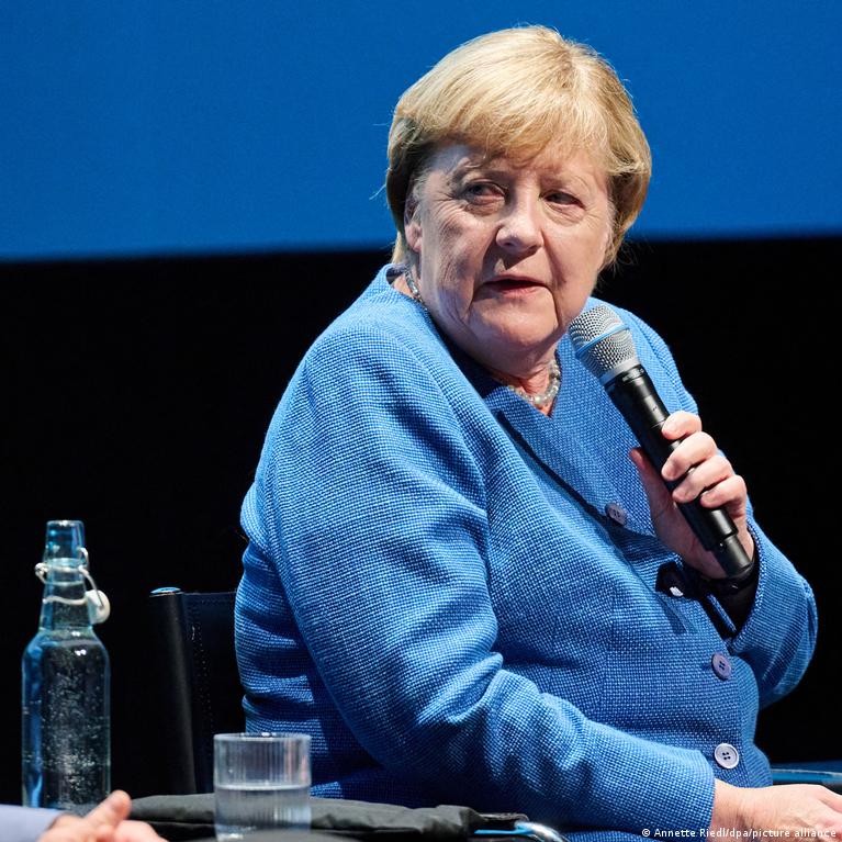 Angela Merkel to speak at AI conference in Cologne; Deutsche Telekom event features discussion with journalist Miriam Meckel