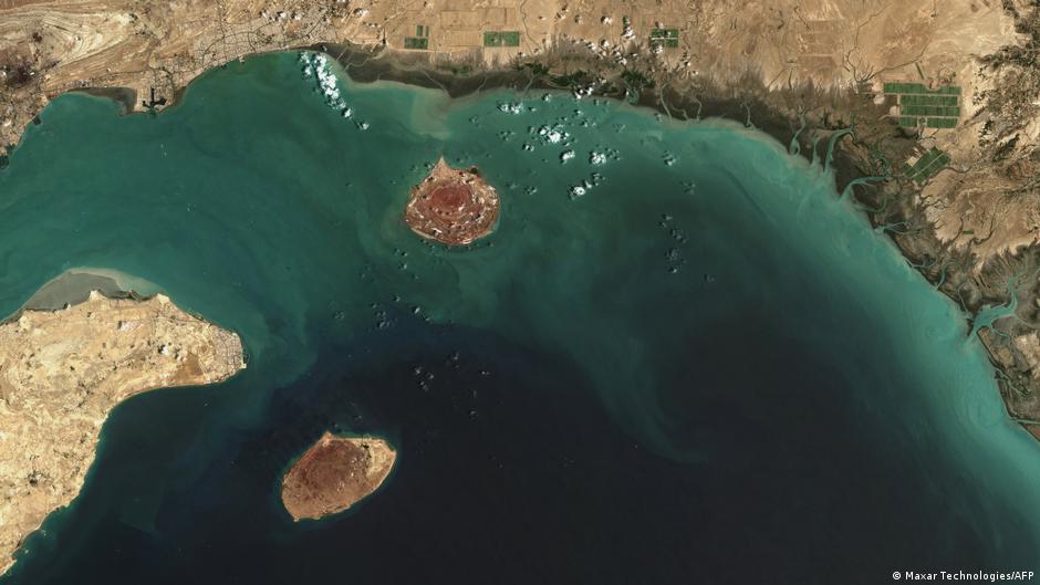 Iran war: US military strikes Iran's Larak Island — reports