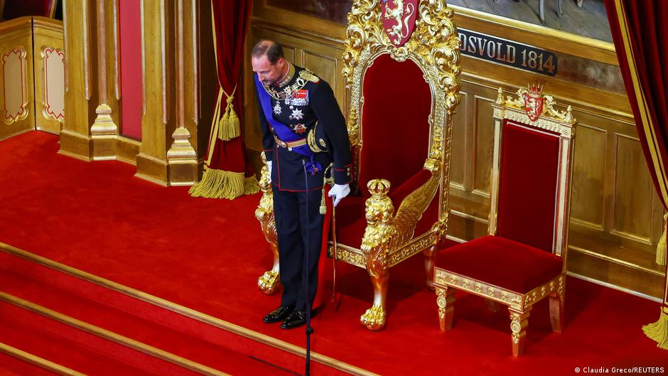 Norway's new King Haakon VIII takes oath in parliament