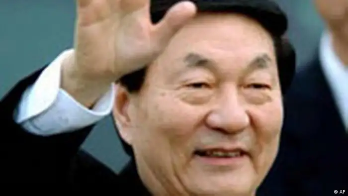 Zhu Rongji headshot, as China Premier, photo 2002/11/18