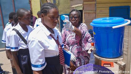Wie die Schulbildung im Kongo unter Ebola leidet
