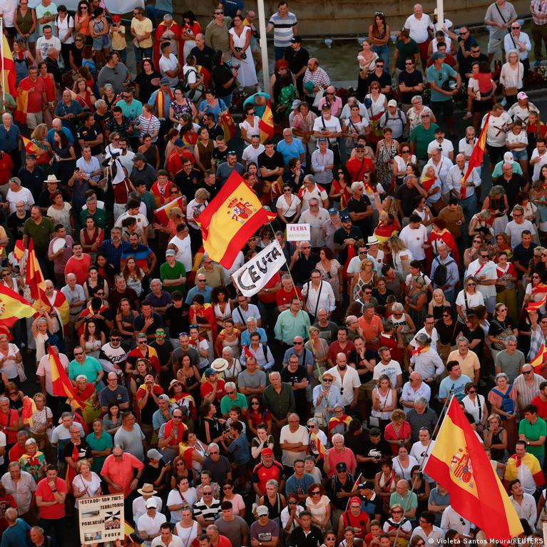 Thumbnail for Spain: Tens of thousands rally over Ceuta crisis