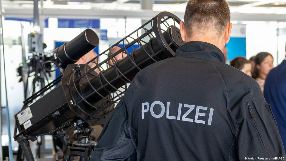 Almaniya Leipzig hava limanına hücumdan sonra anti-dron sistemi qurur