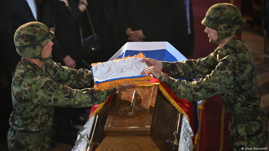 Bosnia: The long shadow cast by Ratko Mladic's coffin