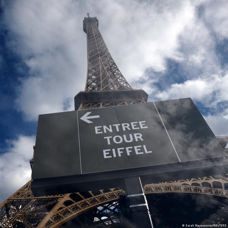 Eiffel Tower workers strike after female staff sidelined for Hindu group's visit; union rep says women were told to move, management apologizes
