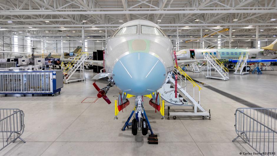 Trump threatens to block Canada's Bombardier planes from US market