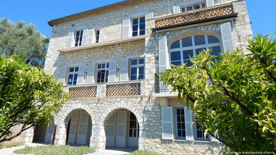 Renoir Museum robbery: Three paintings missing
