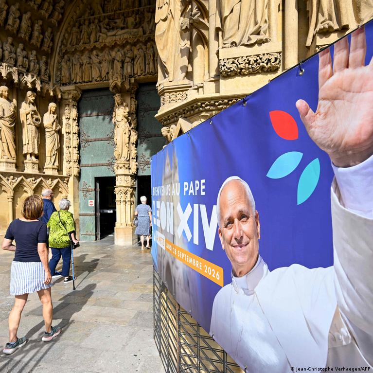 Begeisterung: Papst Leo besucht Frankreich und stärkt Europa