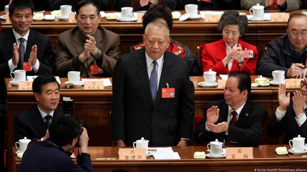 China Peking 2005 | Tung Chee-hwa wird Vizevorsitzender der CPPCC 董建华2005年辞去香港行政长官职务后,获北京任命为全国政协副主席。