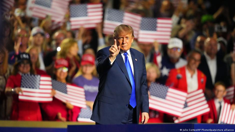 Donald Trumps Midterms-Wahlkampf: 5000 Dollar für jeden und Werbespots auf Kosten der Steuerzahler
